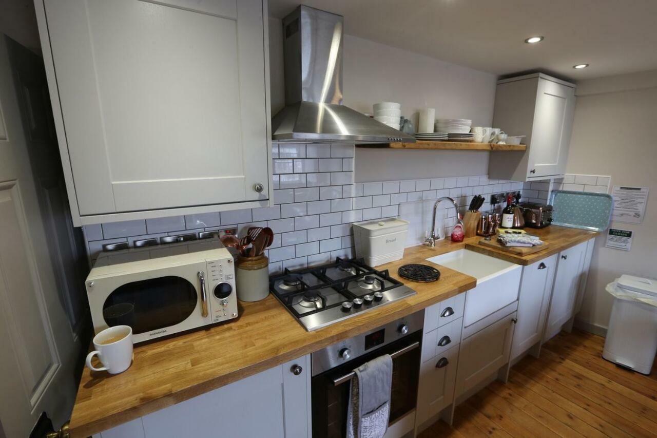 Monmouth House Apartments, Lyme Regis Old Town, Dog Friendly, Parking Eksteriør bilde
